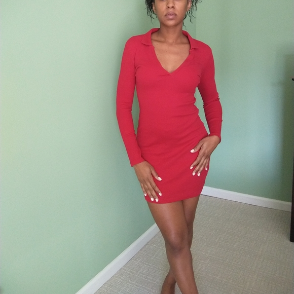 Women's red long sleeve midi Zara ribbed bodycon dress - Picture 2 of 9